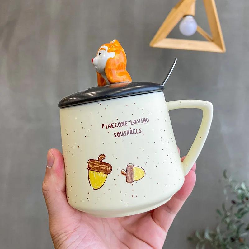 Kreslený hrnek veverky s víčkem lžičkou ctue Hrnek, který děti budou milovat Vícebarevné hrnky Šálek Nápojové sklo Kuchyňská pomůcka Dárek X-Mas Gif