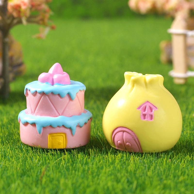 Mini Cartoon Cake House Micro Landscape Decor, Cute Dessert Stand Succulent Pot, Bakery Garden Ornament