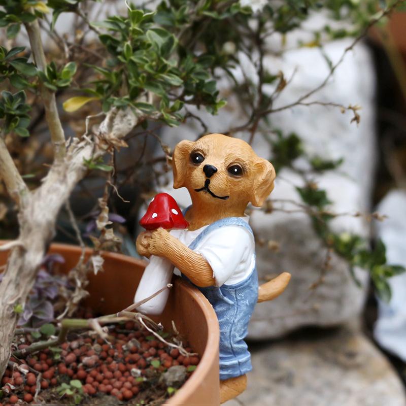 Cute Hanging Dog Figurine Flower Pot And Vase Hugger Resin Dog Bonsai Terrarium Edge Decor Planter Pot Hanger Garden Ornaments
