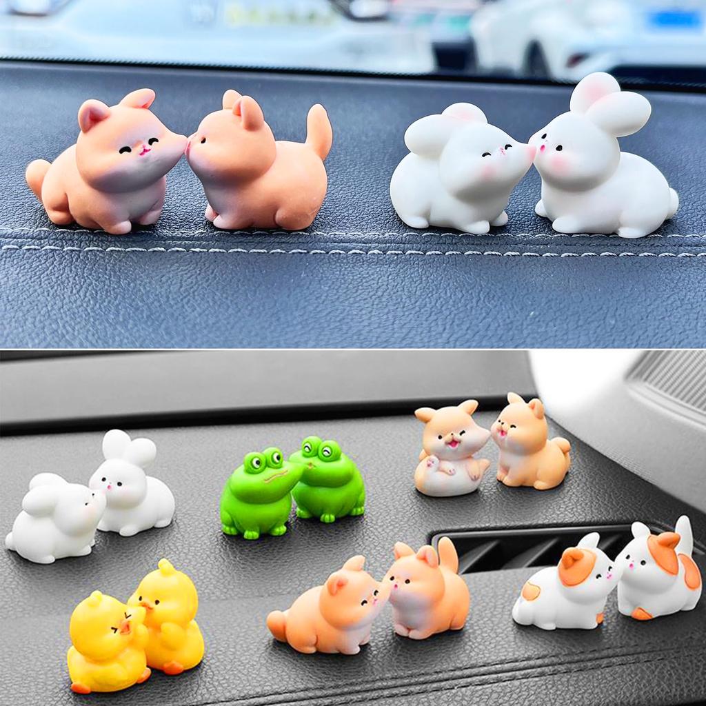 Cute Kiss Face Animal Car Dashboard Decoration, Funny Micro Landscape Car Interior Rear Mirror