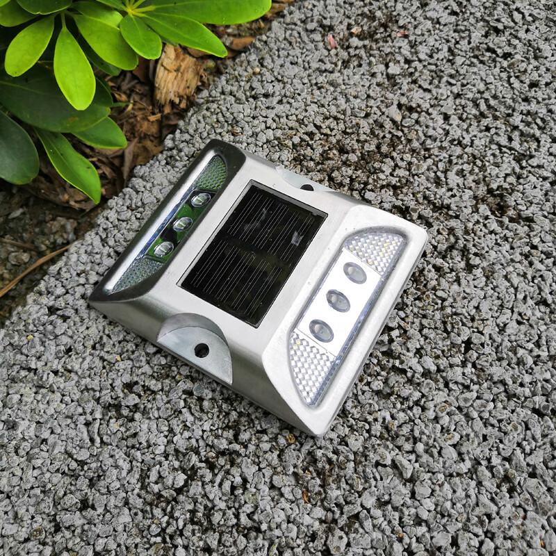 Solar Square Cast Aluminum LED Road Stud Light