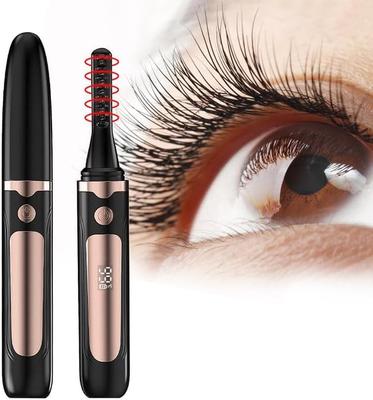 Maquillage des yeux – Recourbe-cils