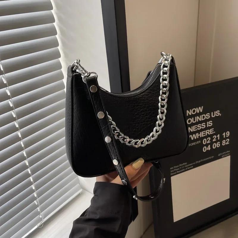 Retro Niche Women S Shoulder Bag Versatile Crossbody Bag Single Shoulder Armpit Bag Popular Fashion Super Hot Autumn And Winter