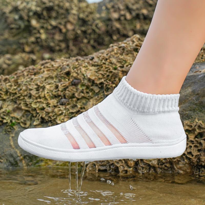 Casual socks, shoes, classmates, breathable elastic one-pedal, lazy running shoes, flying woven sports net shoes