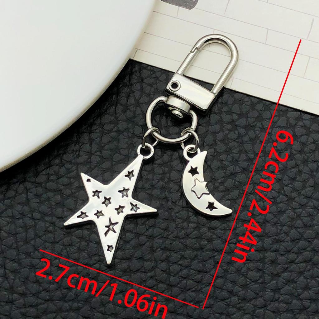 Creative Fashion Zinc Alloy Keychain with Moon and Star Pendant