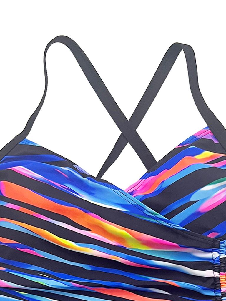 Plus Size Slimming One-Piece Swimsuit – Fashionable Print