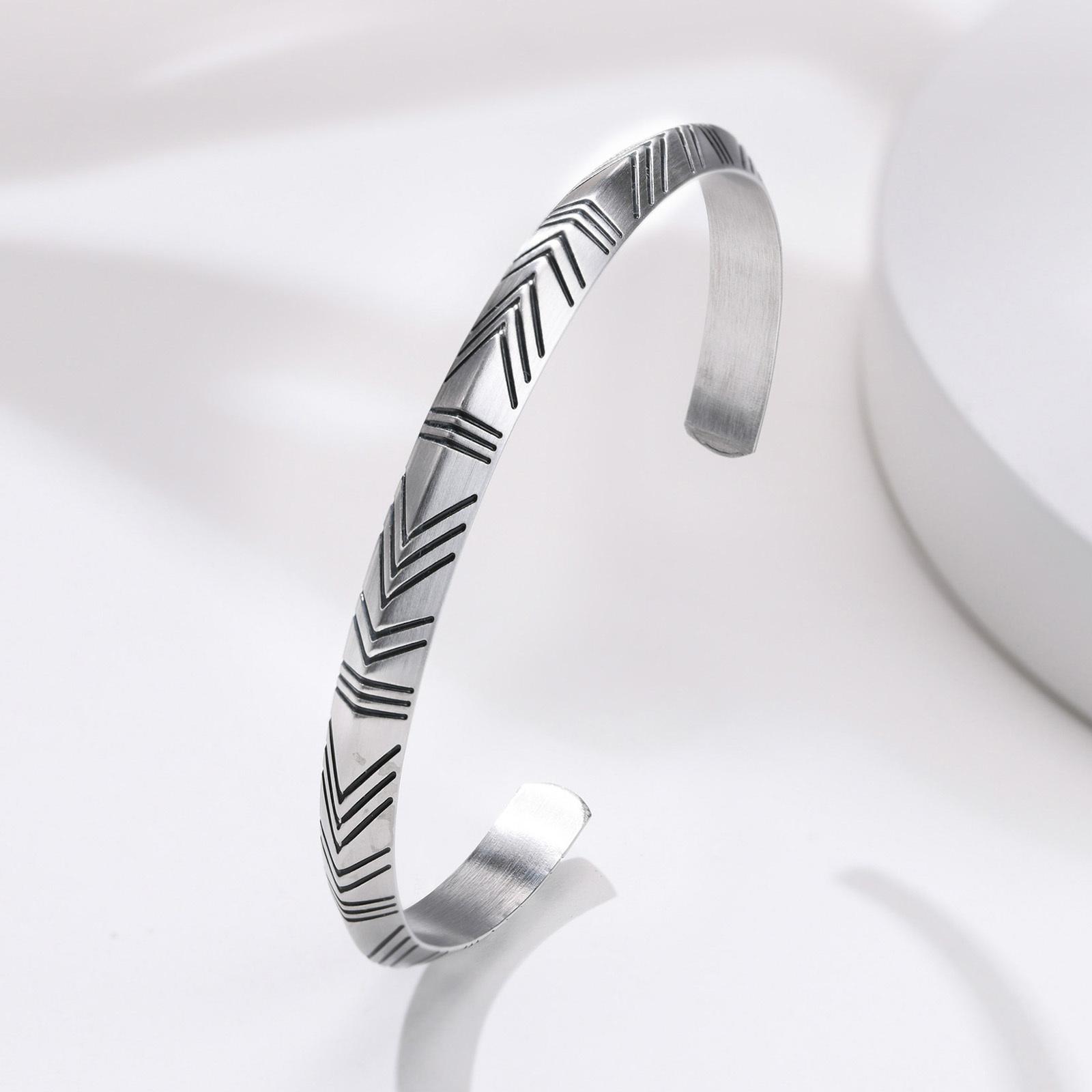 Vnox Men s Viking Cuff Bracelet Bangle Retro Tone Stainless Steel Pulseira Female Male Street Ceremony Unisex Jewelry