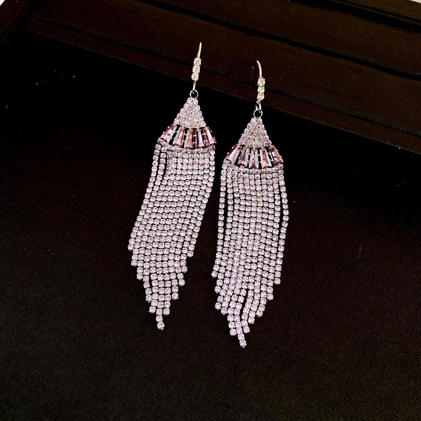 

European and American long diamond-encrusted fringed earrings, light luxury ear hooks, exquisite earrings