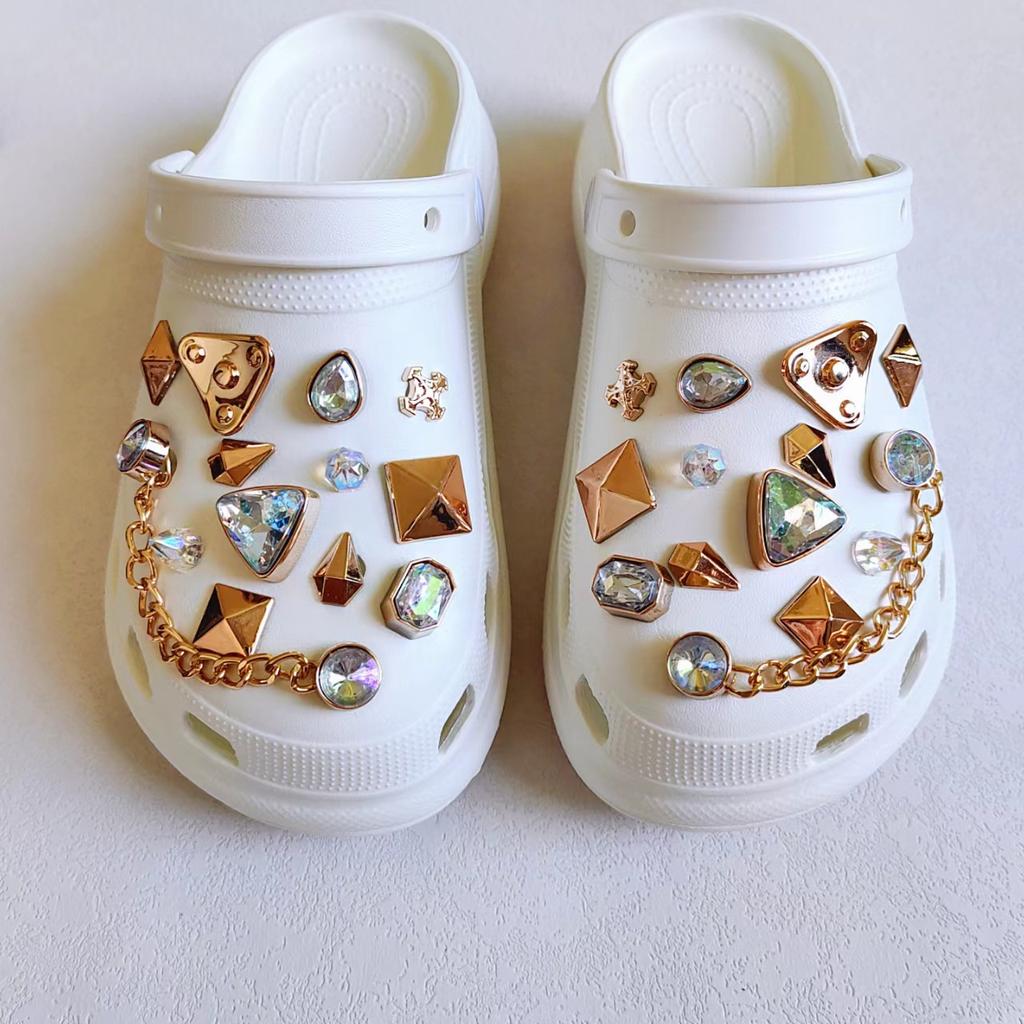 New hole shoes women's platform summer wear rhinestone gem chain set beach garden shoes