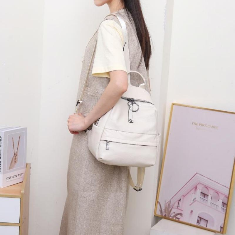 Genuine Leather Women's Bag Backpack Fashionable Bag Commuting and Travel Bag Large-capacity Schoolbag
