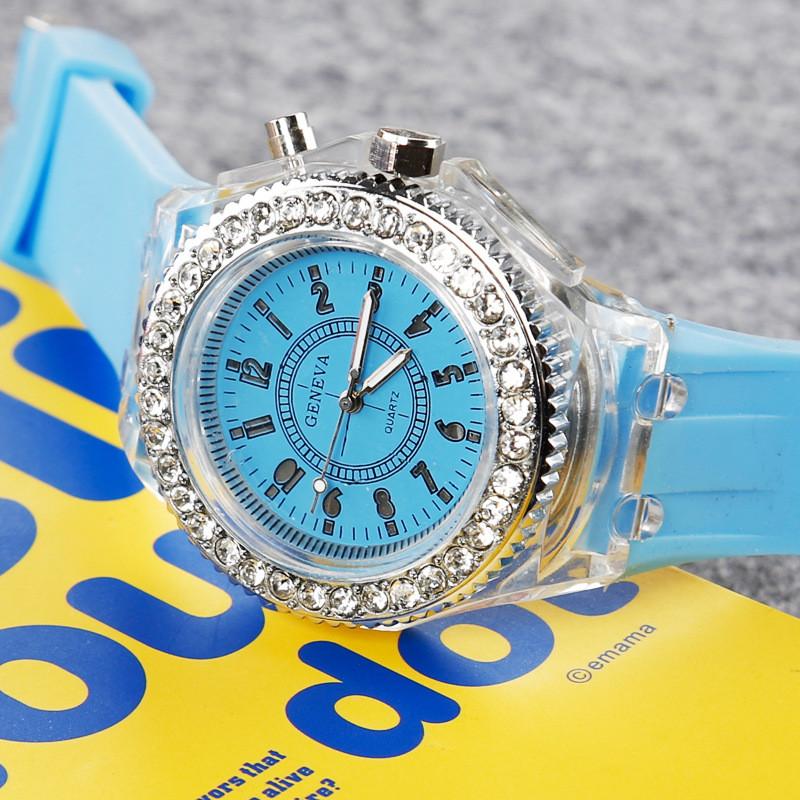 Unisex Quartz Watch With Colorful Led Lights And Night Glow For Teens And Couples