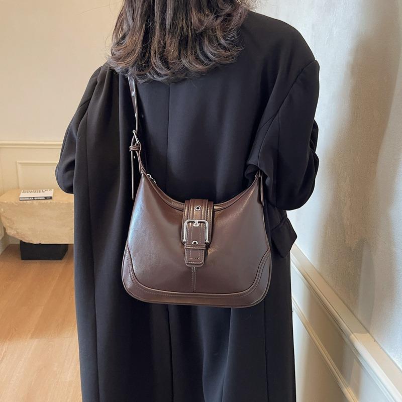 Premium bag women's large-capacity new autumn and winter retro shoulder messenger bag commuter dumpling bag