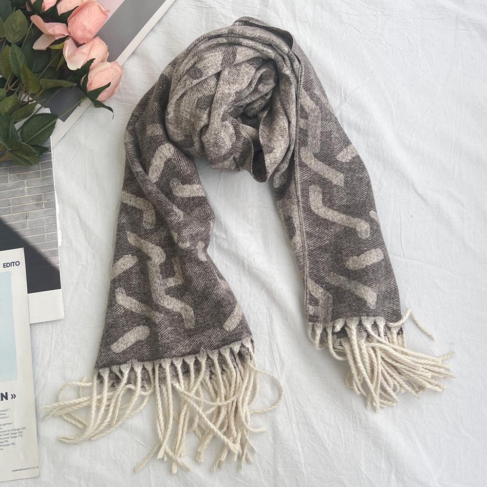 High end Imitation Cashmere Scarf for Women Autumn and Winter Irregular Striped Warm Shawl with Fringed Long Scarf