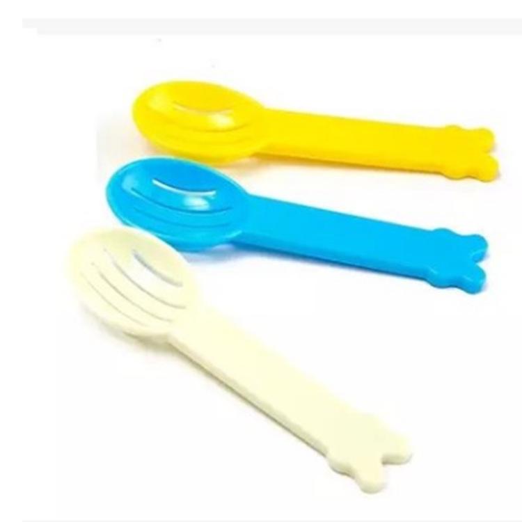 

Pet Sand Shovel: Hamster and Chinchilla Cage Cleaner Translucent Pink