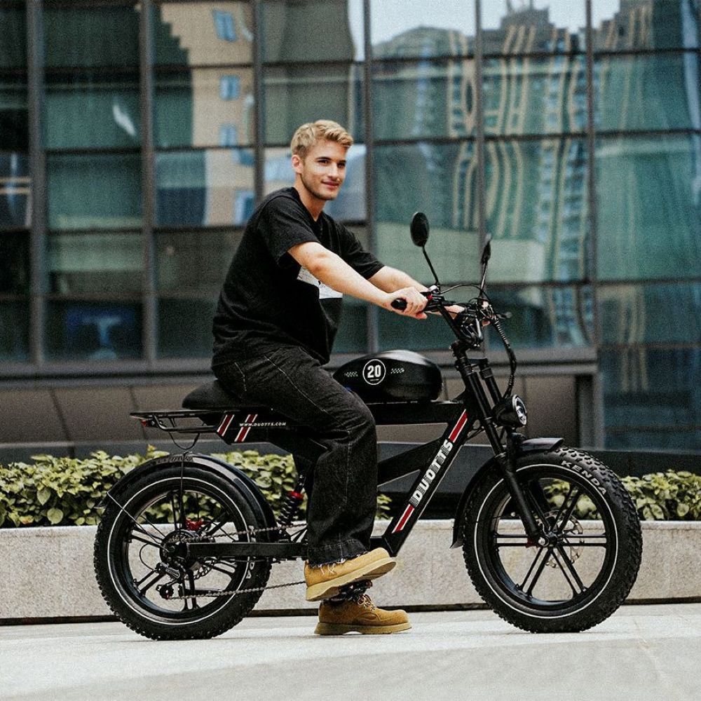 Elektrofahrrad Duotts F20, 750W Motor, 52V 27AH Akku, Höchstgeschwindigkeit 40 km/h, Reichweite 140 km, 20x4.0 Zoll Reifen