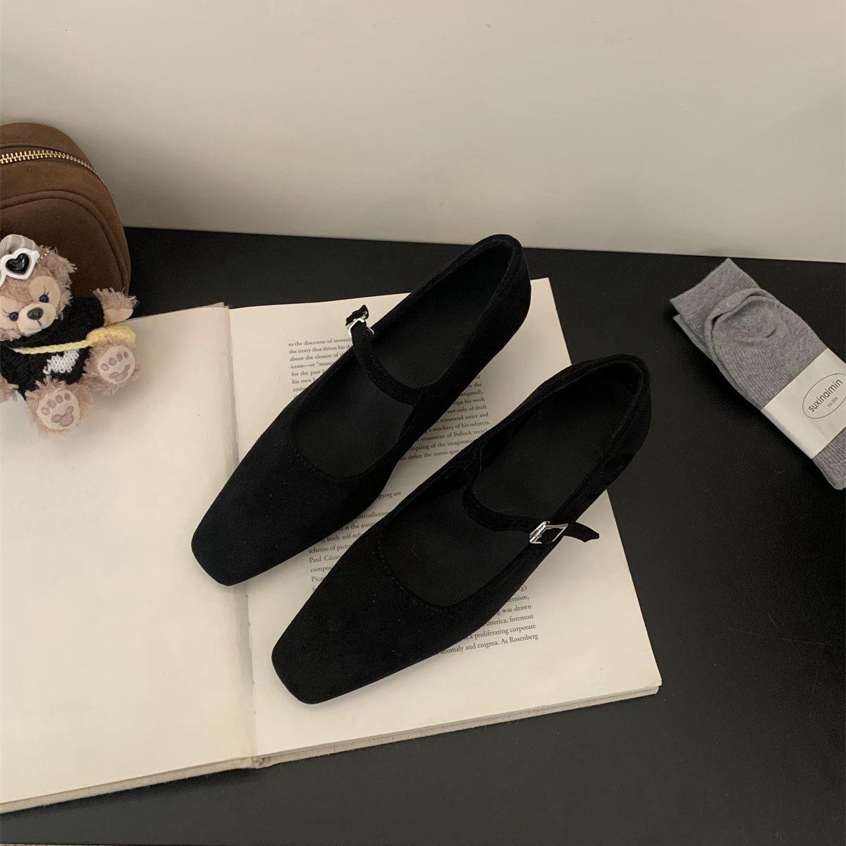 

Высококачественные туфли-лодочки на танкетке с открытым вырезом, женские, весенне-осенние, новая корейская версия, французский темперамент, вечерний сказочный стиль, замшевые туфли на высоком каблуке 39 чёрный