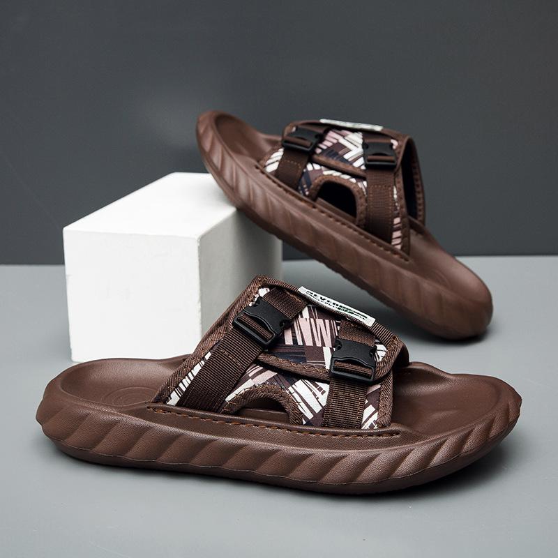 

One-word drag men s high-end outer wear new soft-soled non-slip slippers beach sports sandals sandals 40 коричневий