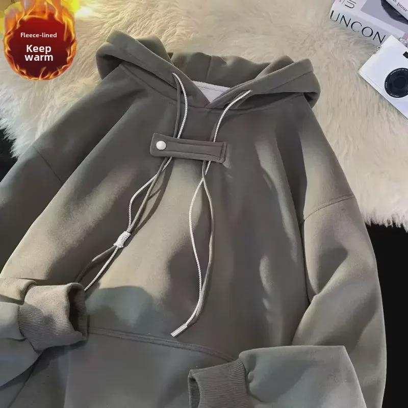 Męska bluza z kapturem oversize w stylu amerykańskim z pogrubionym aksamitem - Modna, luźna kurtka zimowa