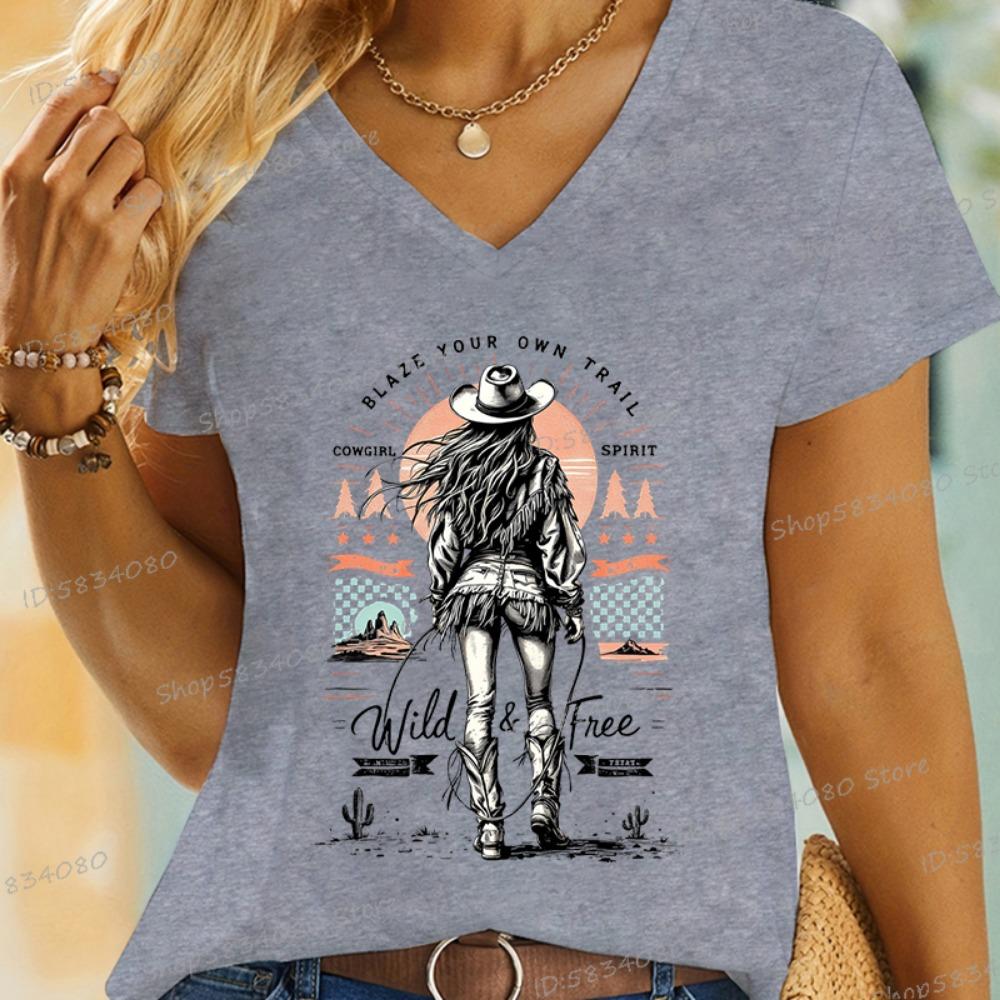 Retro Cowgirl Wild and Free Printed T-shirt Vintage Desert Cowgirl Shirt Design V-neck Casual Tops Western Cowgirl Spirit Tshirt