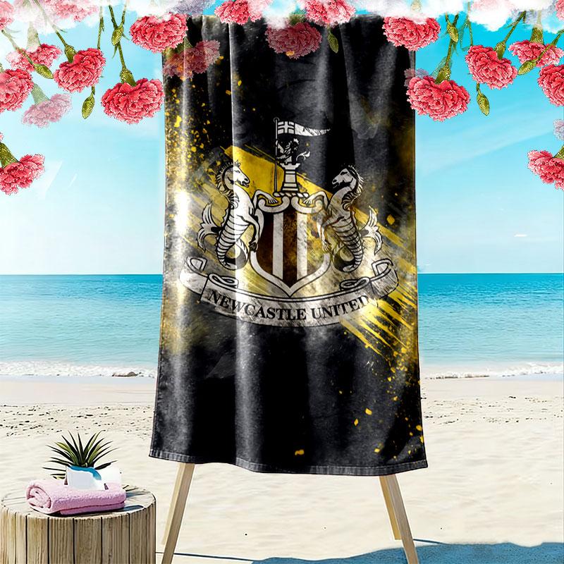 NUFC logo Print Beach Towel, Large Soft Quick Dry Towel for Beach Camping Swimming