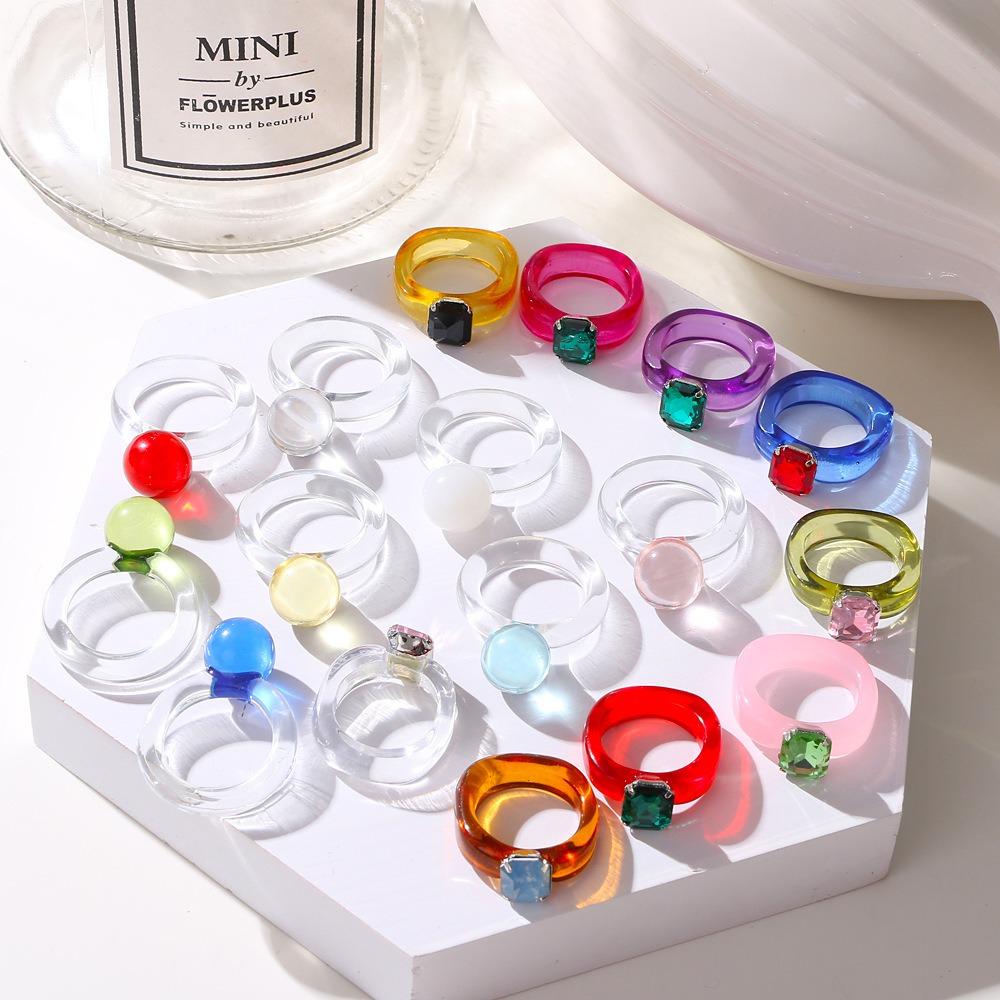 Modische Dopamin-Farbe Transparente Harz-Einfache Kreis-Einlage Imitation Edelstein Quadratische Ringe für Damen Schmuck Accessoires Geschenke