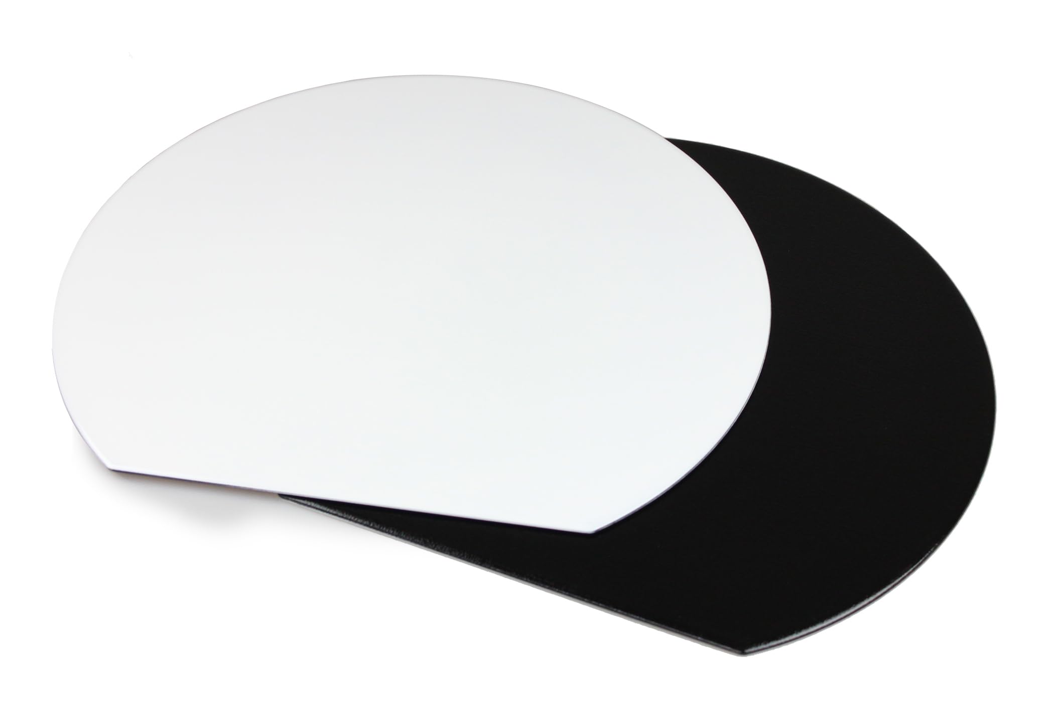 

Fujishiro Kogei Half-Moon Tray, Placemat, 36cm (White/Black Lacquer)