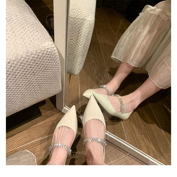 Grape mother of the same style~ Diamond belt flat heel bag head Muller half slippers women wear pointed sandals spring and autumn fairy flat bottom