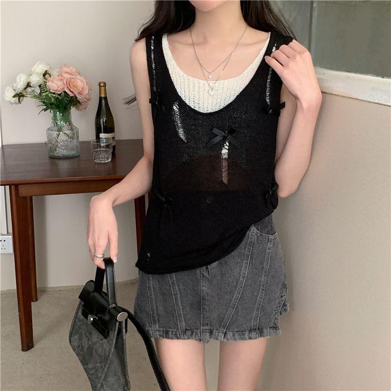 

Bowknot Hollow-out Ripped Fake Two-piece White Knitted Top Women s Summer Unique Designed Niche Rolled-edge Sleeveless Top S чорний