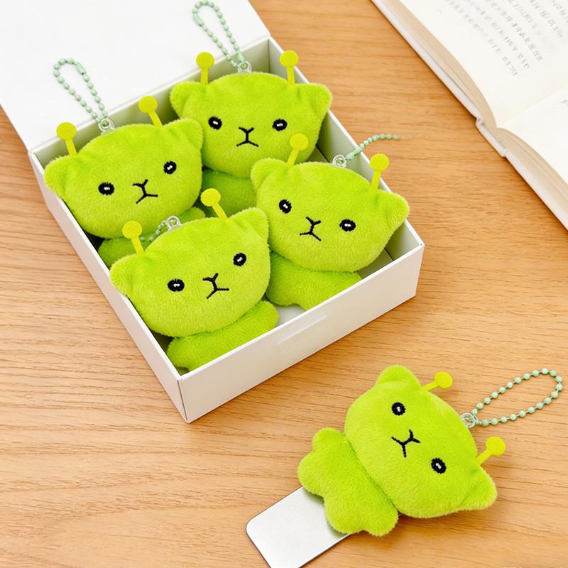 Grüner Mini-Alien-Katzen-Plüsch-Schlüsselanhänger Niedlicher Weicher Stofftier-Schlüsselanhänger Handgemachte Puppen-Accessoires für Taschen Rucksäcke Hängende Dekoration