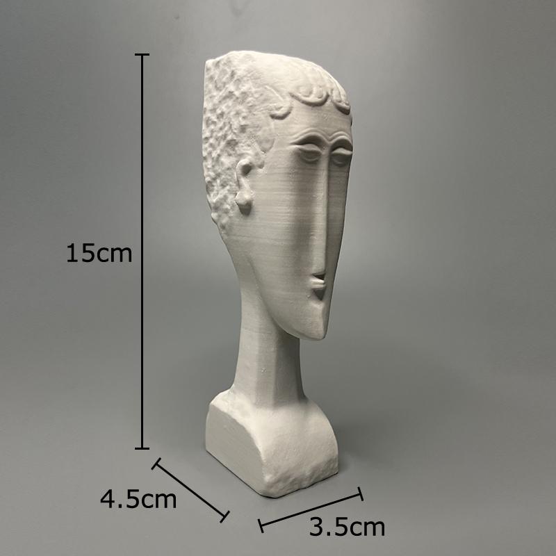 

Minimalist Abstract Figures Plaster Statue Desk Decoration Ornaments Creative Artwork Characters Sculpture Room Aesthetic Decor