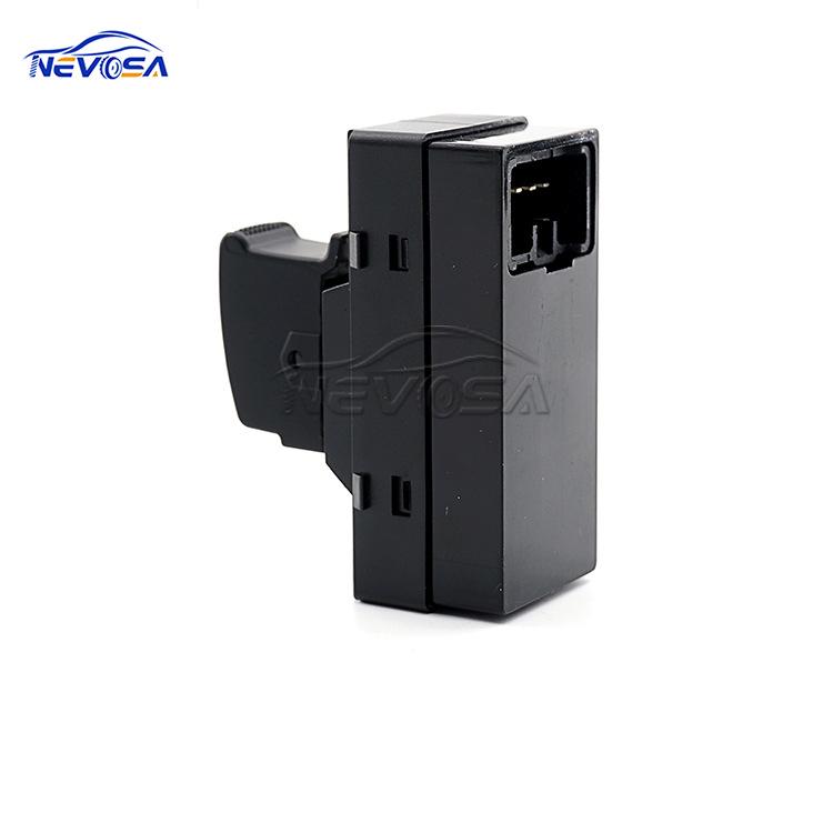 

JAC Refine Window Control Glass Lifter Switch 3750201V00 Electric