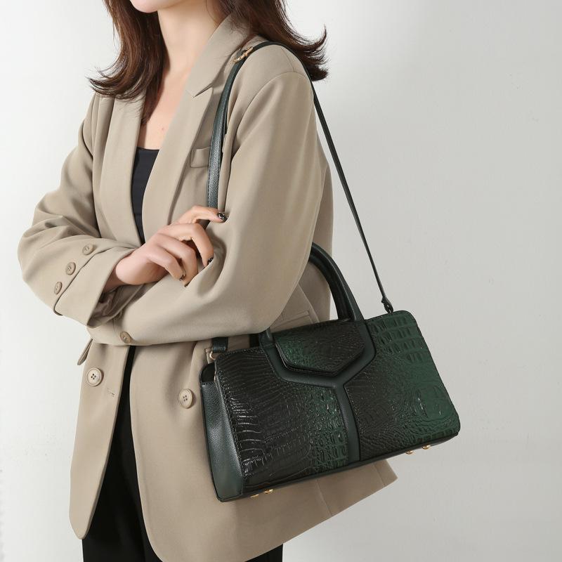 Women's bag new crocodile pattern embossed mother and child bag fashionable retro large-capacity shoulder oblique span bag