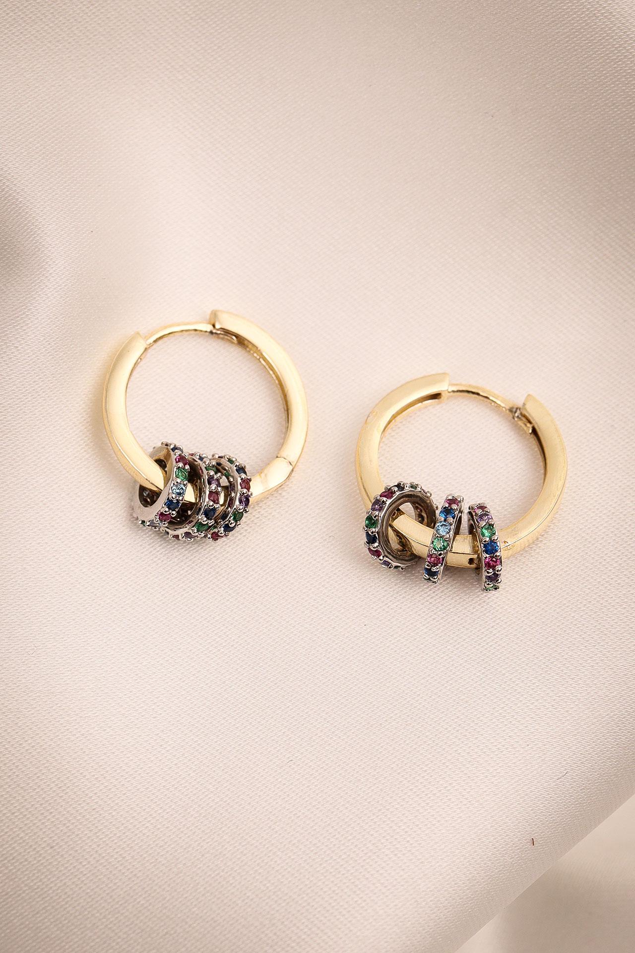 

Серьги-кольца с разноцветными камнями и шайбами