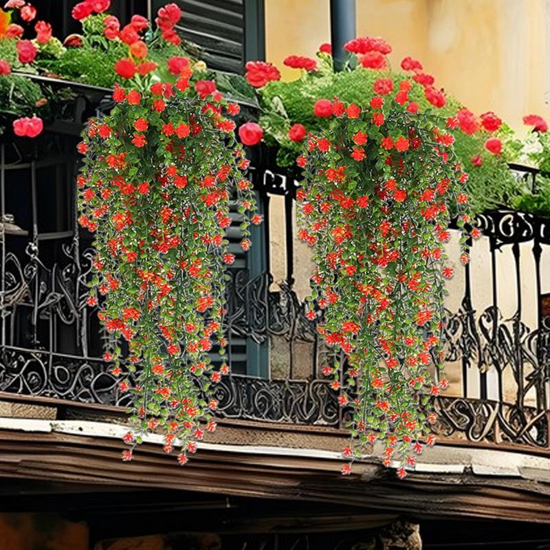 Artificial Hangable Plants 2Pieces Artificial Eucalyptus Greenery Realistic UV Resistant Wall Decoration For Living Room Patio