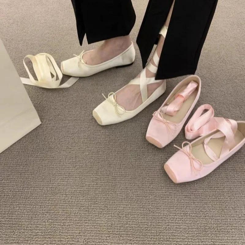 New Women's Flat Footwear Pink Ballet Women Single Shoes Fashion Lace Up Girl Mary Jane Shoes Sweet Flowers Ladies Spring