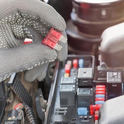 140PCS 2A 40A Automotive Standard Medium Auto Holder Car ATO Plug In Blade Fuse Assortment Boat Motorcycle Truck