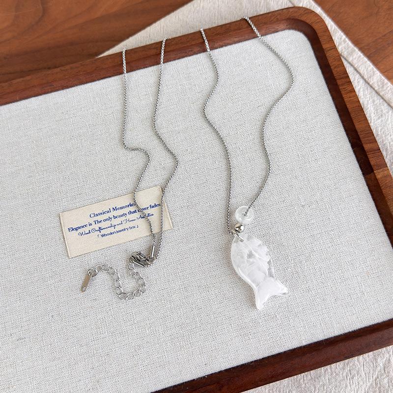 Colorful Stone Fish Pendant Necklace Long Vintage Jewelry