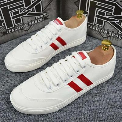 2024 Frühjahrsschuhe für Herren Canvas Freizeitschuhe Mode Gestreifte Flache Skateboard Schuhe Jugend Schnür-Sneakers