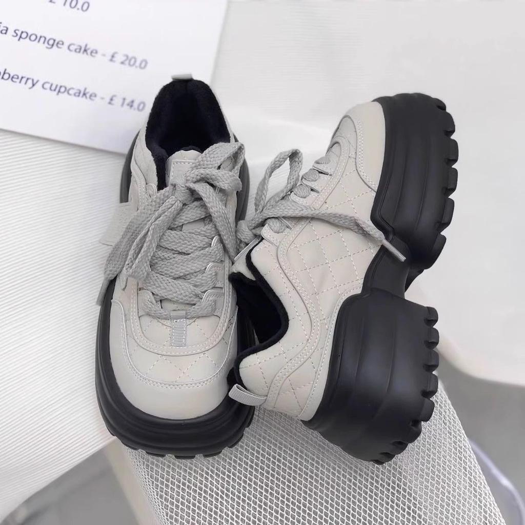 Niche Retro Muffin Dad Shoes Women's 2025 Spring New Heightened Platform Casual White Shoes Versatile Sports Shoes