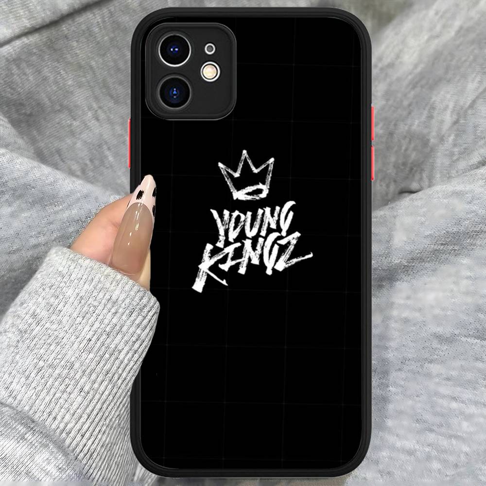 

Myke Towers Rapper Phone Case For IPhone 13 12 X XS MAX Pro Max 16 15 11 14 Pro Max Shockproof Matte Cover iphone 11pro max