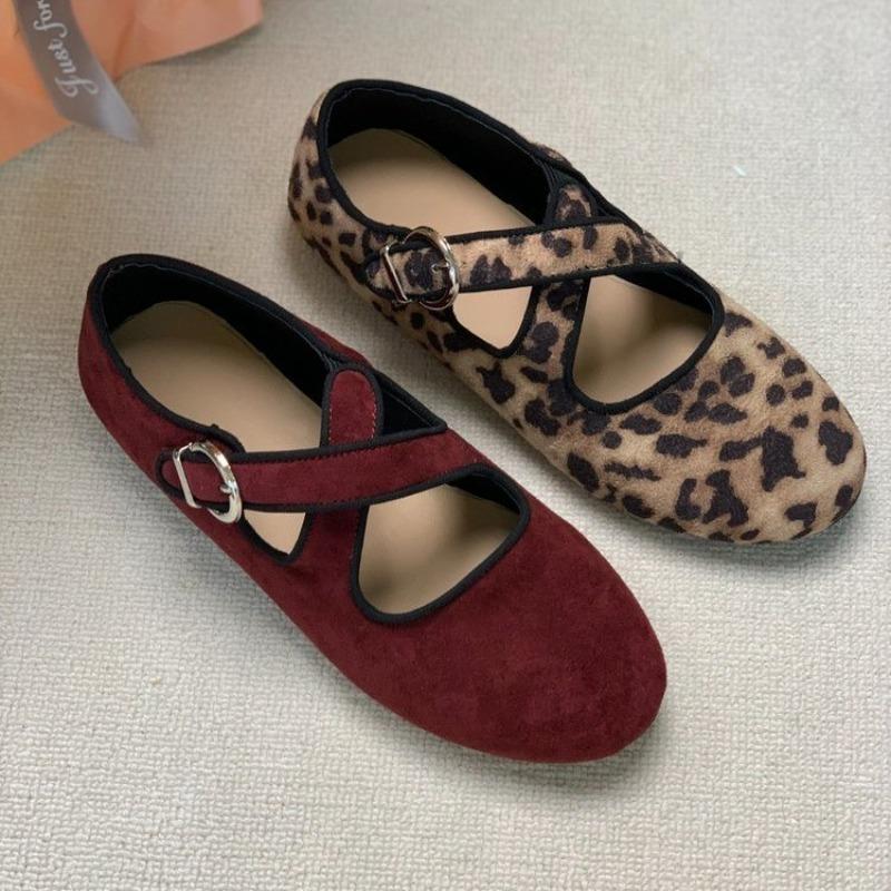 Fashion 2025 Spring and Autumn New Retro Women's Fashion Round Toe Mary Jane Single Shoes