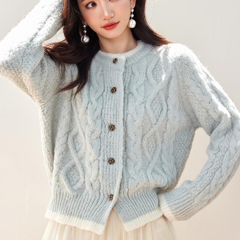 La Chapelle Women's Soft Cable Knit Cardigan