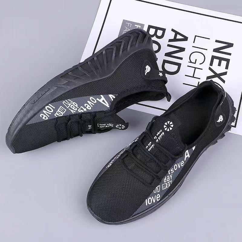 New Korean Version of Casual Sports Shoes Sports Fly-woven Running Shoes Comfortable and Non-slip Casual Men's Shoes Trendy Versatile Men's Shoes