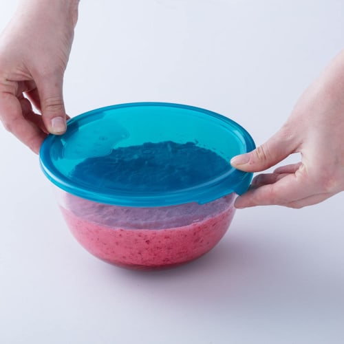 Synergy Trading PYREX Heat-Resistant Glass Bowl with Lid, Microwave-Safe, Clear, 2.0L (PRX0007)