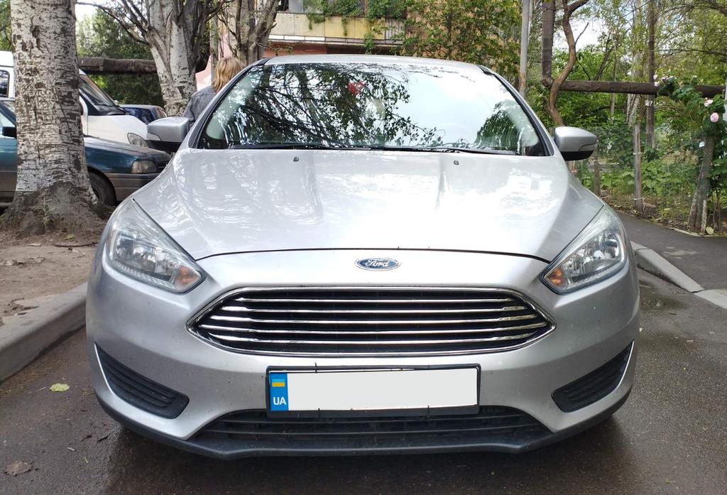 

Передні грати (Titanium) для Ford Focus III 2011-2017 рр.