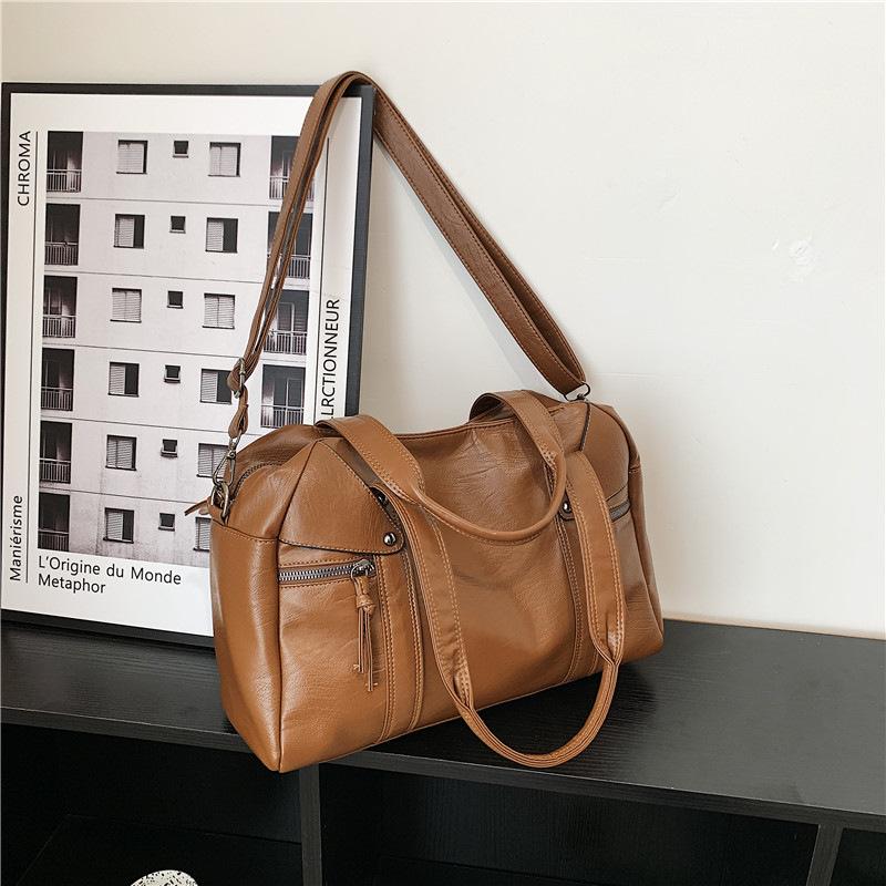 Retro Bag, Premium Sense Bag, Large-capacity Shoulder Bag, Commuting Oblique Span Bag, Women's Bag.