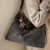 Retro suede tote bag women's new fashionable large-capacity commuting high-value fashionable casual shoulder bag bag
