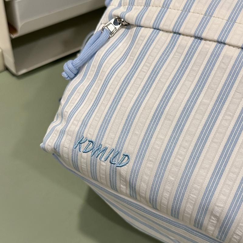 Backpack Junior High School Student Light Schoolbag Girl's Large Capacity Backpack