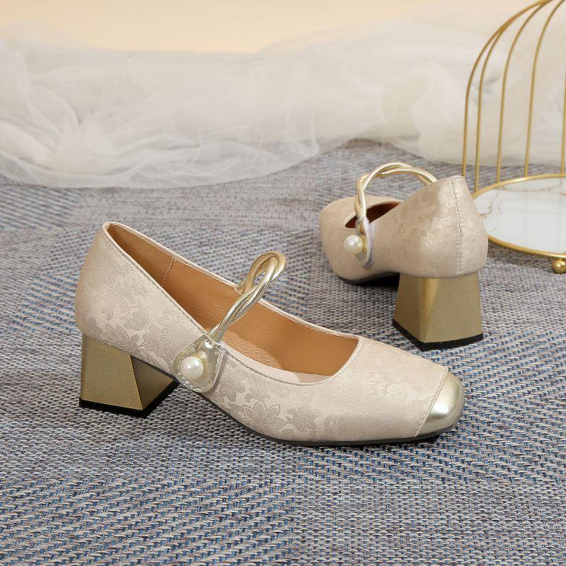 Fashion thick heel square head temperament high heels new Chinese style Mary Jane cheongsam single shoes women's 2025 spring and autumn new