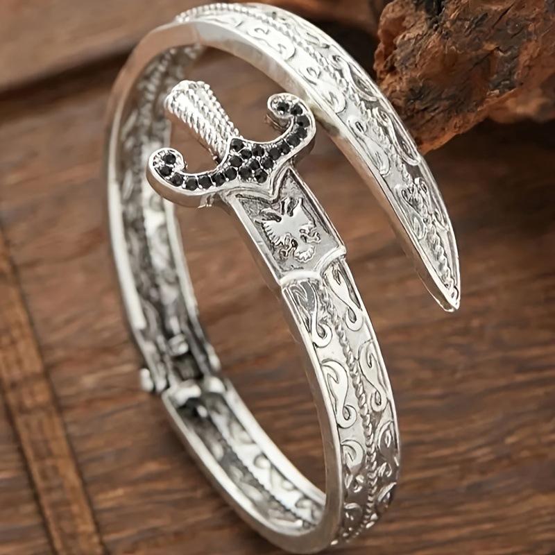 Vintage Trend Carved Floral Sword Bracelet Men'S Women'S Personalized Punk Style Party Accessories Jewelry Gifts